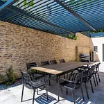 Beautiful Home In Opric With Wifi