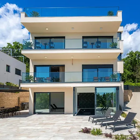 Feriehus Beautiful Home In Opric With Wifi *