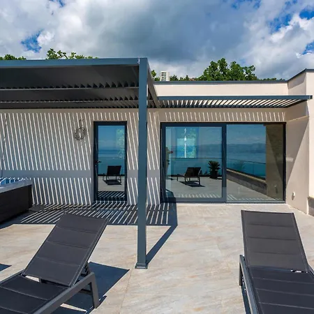 Lovely Home In Opric With Wifi *